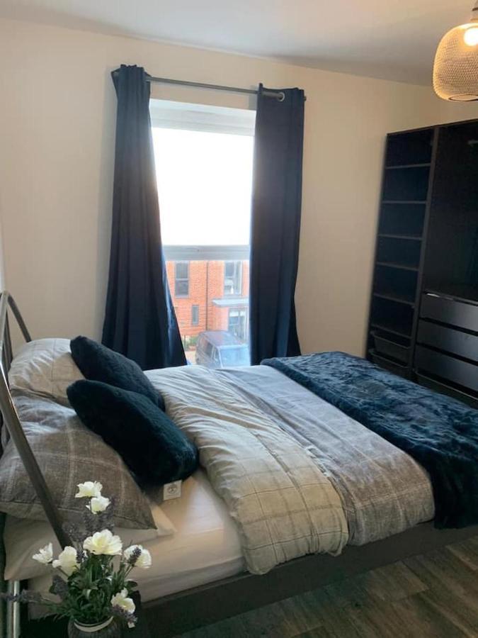 ווסט ת'ורוק Lovely 1-Bed Serviced Apartment With Free Parking מראה חיצוני תמונה